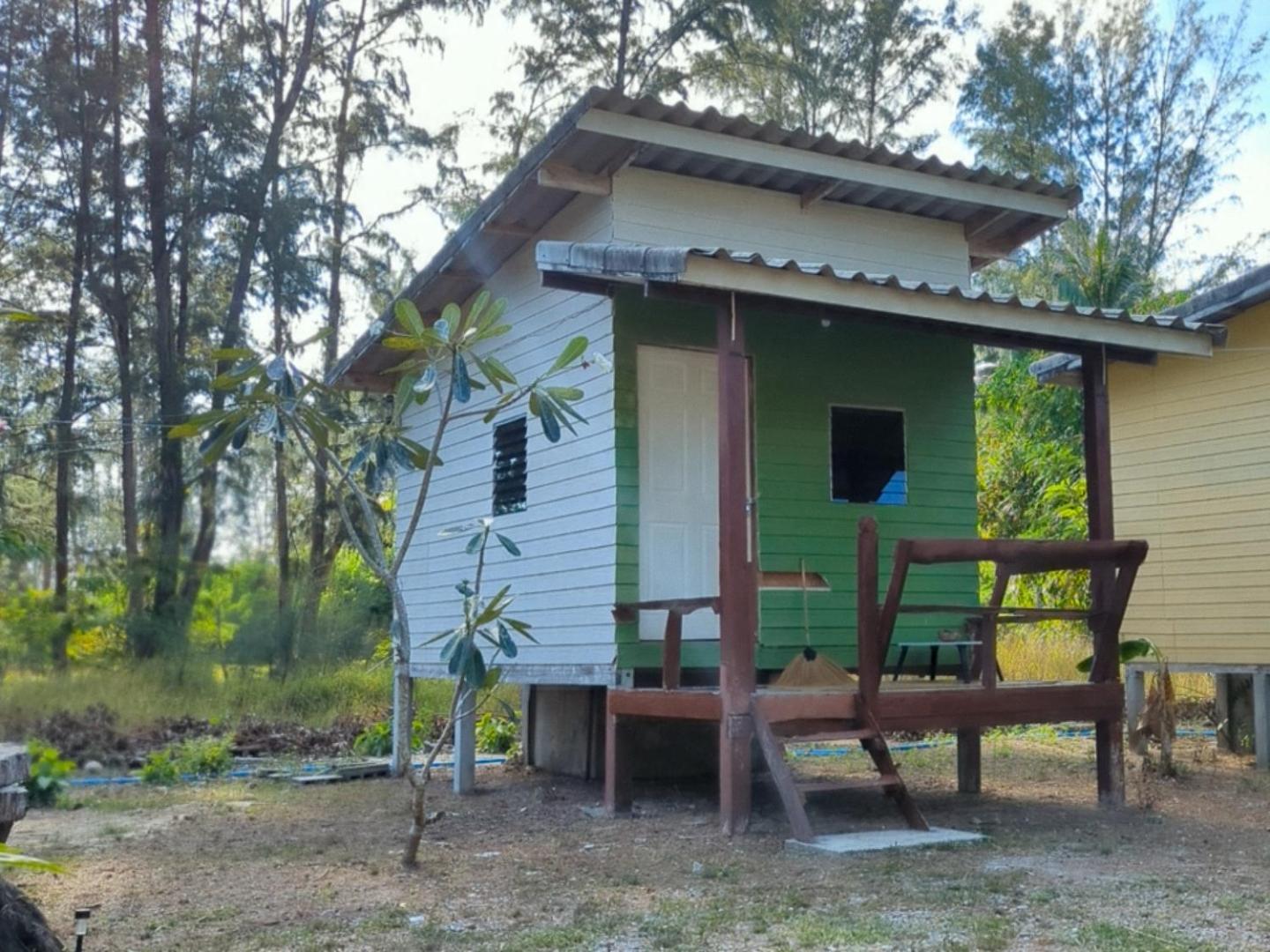 Neverland Beach Village Bungalows Ko Lanta Exterior foto