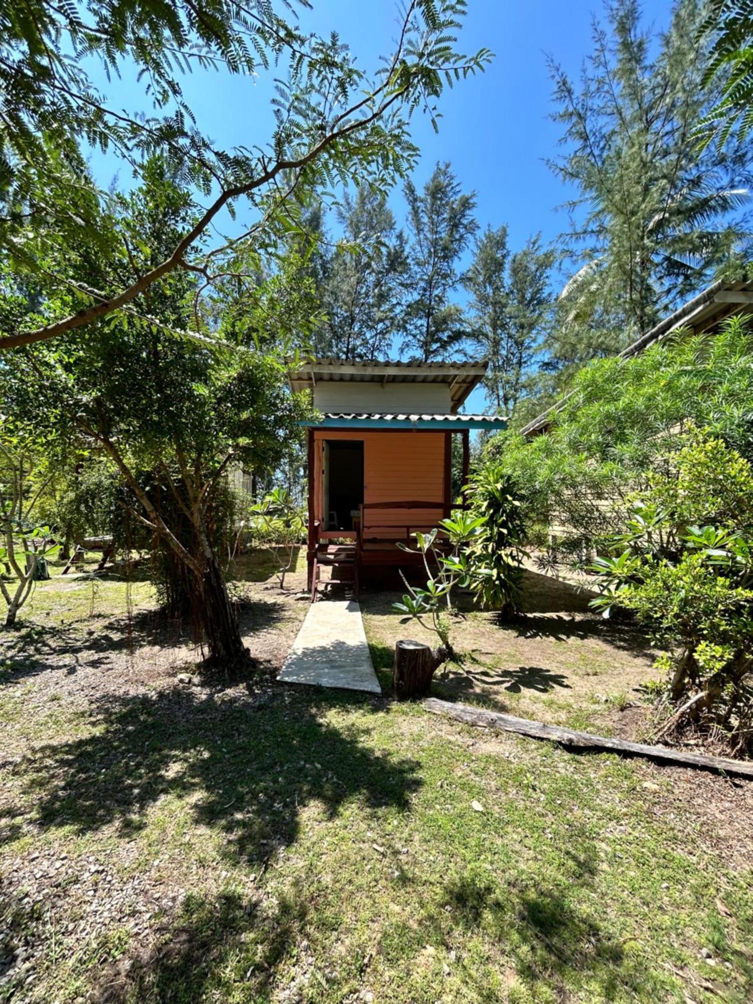 Neverland Beach Village Bungalows Ko Lanta Exterior foto